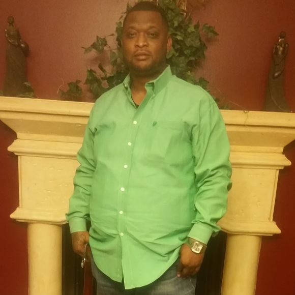 Meet your Posher, Kenneth - Picture 1 of 1